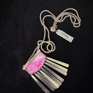 NWT Kendra Scott Ellen Long Pendant Necklace Gold Pink Magenta Pearl